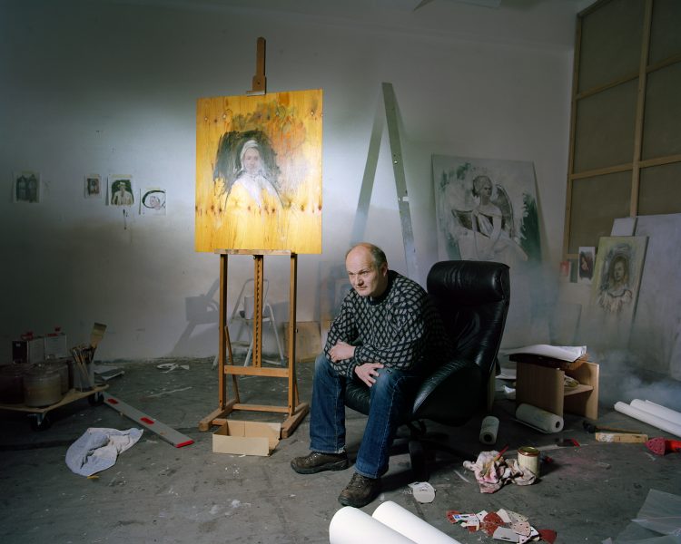 The artist Axel Geis in his studio.