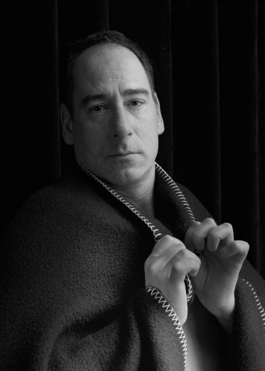 black and white Portrait of the actor Henrik Schubert.